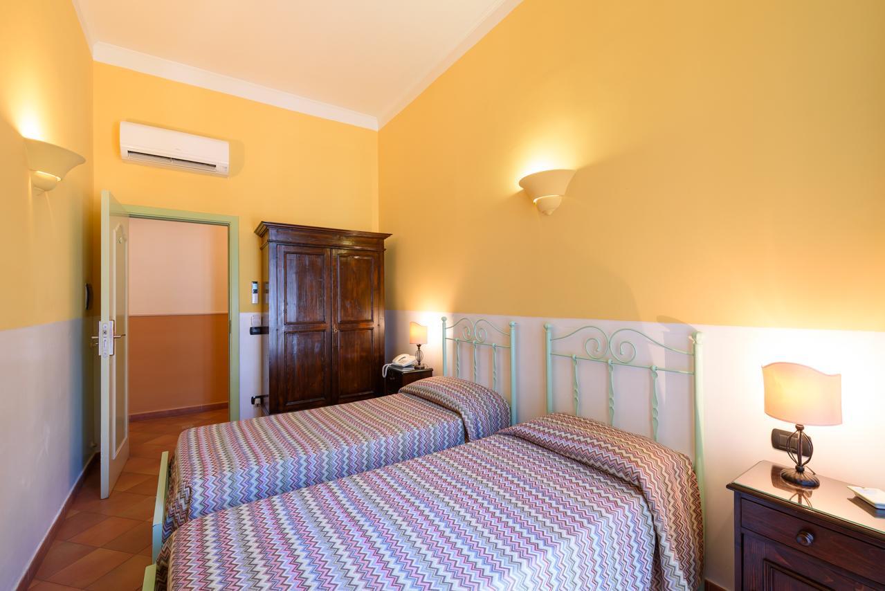 נאפולי Hotel Mergellina מראה חיצוני תמונה