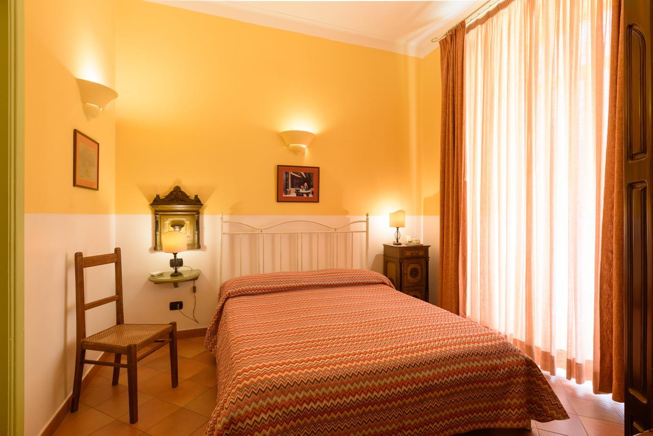 נאפולי Hotel Mergellina מראה חיצוני תמונה